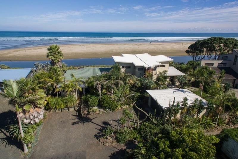 Gems Seaside Lodge Ahipara Eksteriør bilde