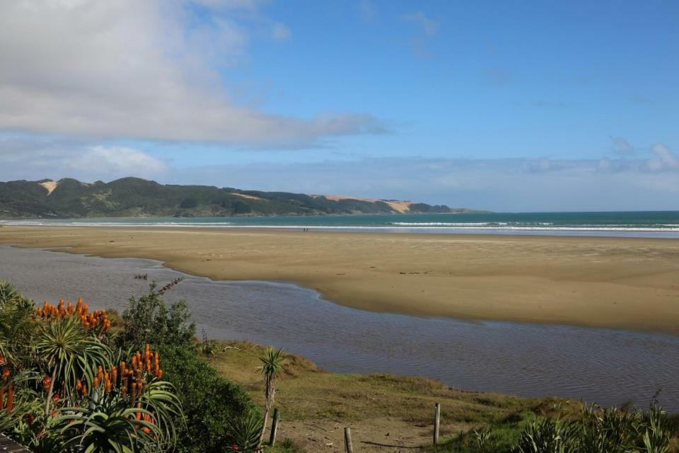 Gems Seaside Lodge Ahipara Eksteriør bilde